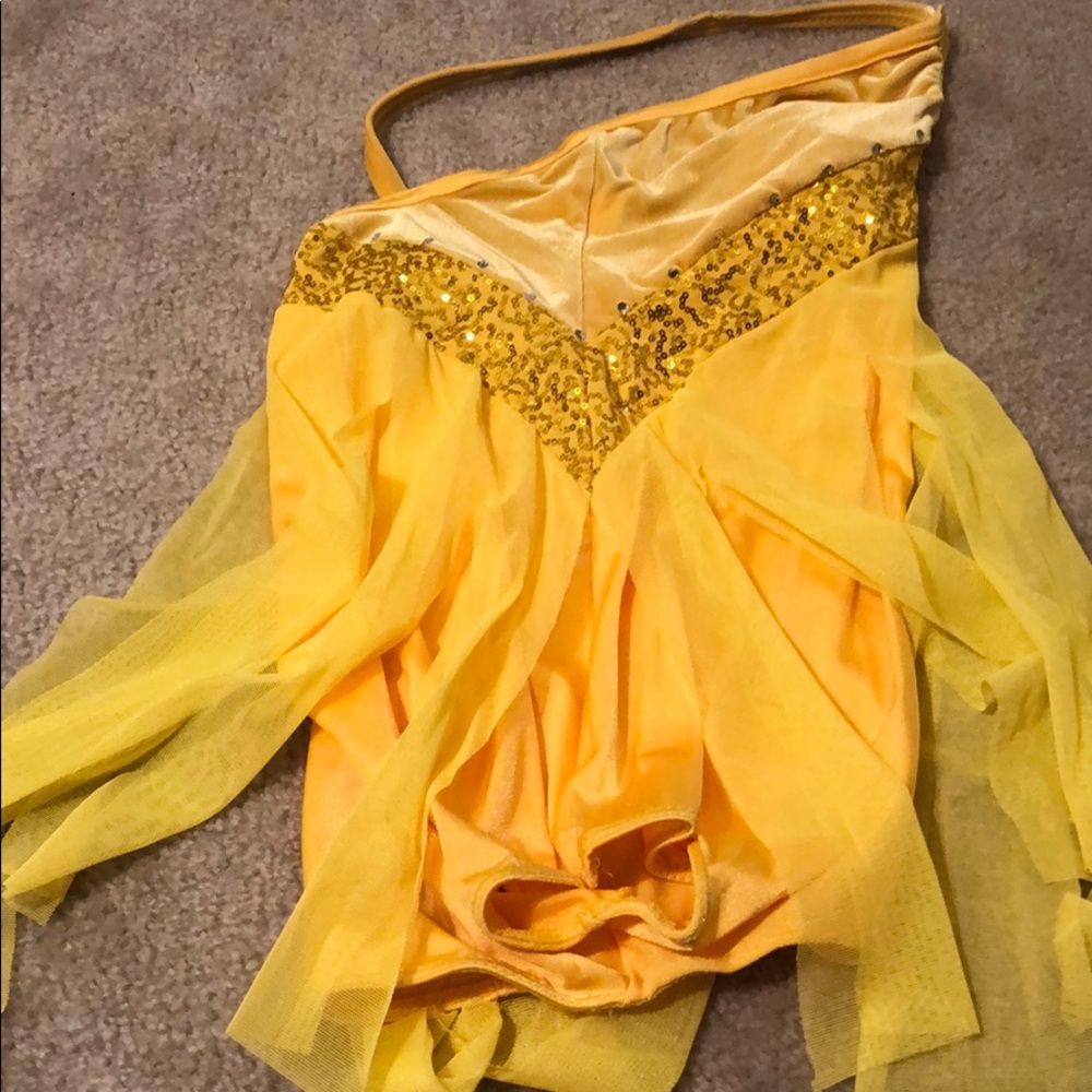 Yellow crystal embellished costume